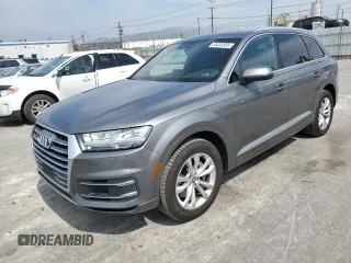 2017 Audi Q7 Premium Plus z VIN WA1LHAF7XHD059250, wystawiony jako Copart lot #53253555 z przebiegiem 131 102 mil mil oraz Czysty tytuł • Clean title. Historia ofert i sprzedaży dostępna na DreamBid. Obrazek 1.