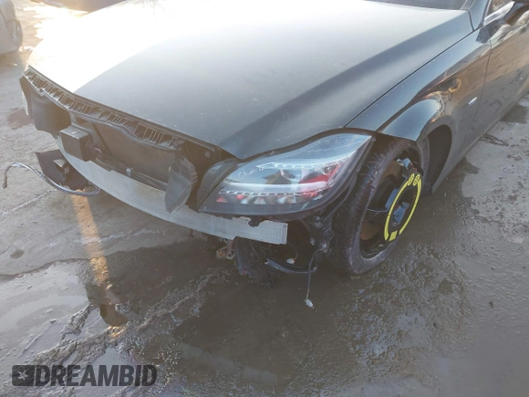 2012 Mercedes-Benz CLS 550 with VIN WDDLJ9BB0CA029676, listed as a IAAI auction lot 41269798 with 79,959 mi miles and . Bid and sale history available at DreamBid. Image 6.