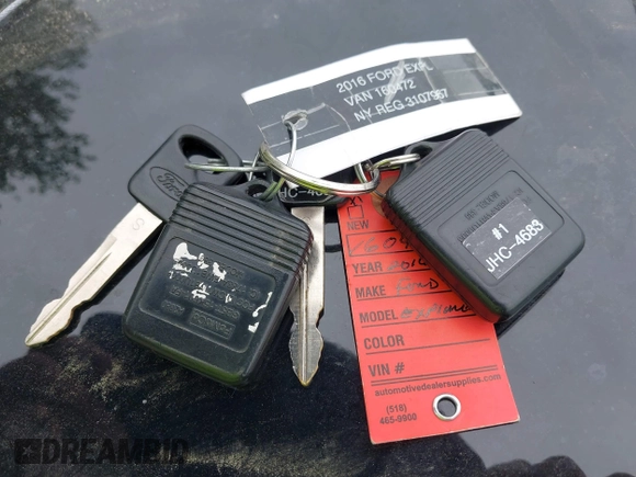 2016 Ford Police Interceptor Utility z VIN 1FM5K8AT5GGC07732, wystawiony jako IAAI lot #42283906 z przebiegiem 214 110 mil mil oraz . Historia ofert i sprzedaży dostępna na DreamBid. Obrazek 11.