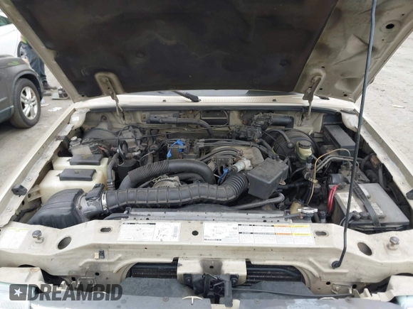 2000 Ford Ranger XL with VIN 1FTZR15V2YTA89992, listed as a IAAI auction lot 42311271 with 218,660 mi miles and . Bid and sale history available at DreamBid. Image 10.