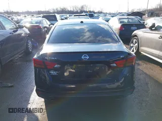 2020 Nissan Altima 2.5 SL with VIN 1N4BL4EV3LC231432, listed as a IAAI auction lot 41668475 with 108,146 mi miles. Bid and sale history available at carsss.com. Image 16.