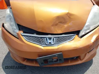 2009 Honda Fit Sport with VIN JHMGE88409S069339, listed as a IAAI auction lot 42498138 with 95,457 mi miles and . Bid and sale history available at DreamBid. Image 6.