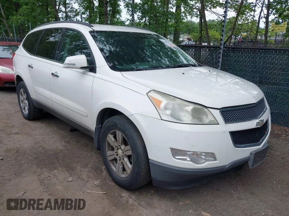 2011 Chevrolet Traverse 1LT z VIN 1GNKRGED3BJ128529, wystawiony jako IAAI lot #42355440 z przebiegiem 166 008 mil mil oraz . Historia ofert i sprzedaży dostępna na DreamBid. Obrazek 1.