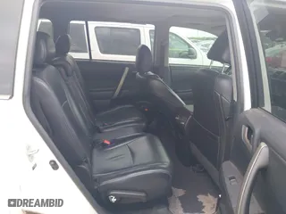 2011 Toyota Highlander with VIN 5TDZK3EH7BS025463, listed as a IAAI auction lot 41944831 with 230,541 mi miles. Bid and sale history available at carsss.com. Image 8.