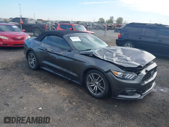 2017 Ford Mustang EcoBoost Premium z VIN 1FATP8UH5H5295852, wystawiony jako IAAI lot #41876517 z przebiegiem 132 910 mil mil oraz . Historia ofert i sprzedaży dostępna na DreamBid. Obrazek 1.