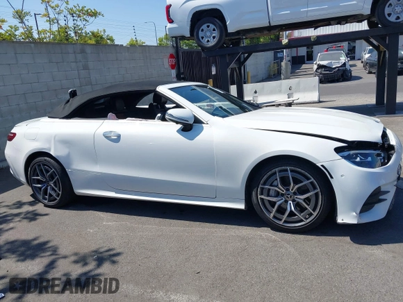 2021 Mercedes-Benz E 450 with VIN W1K1K5JB3MF151872, listed as a IAAI auction lot 42486743 with 65,139 mi miles and . Bid and sale history available at DreamBid. Image 13.