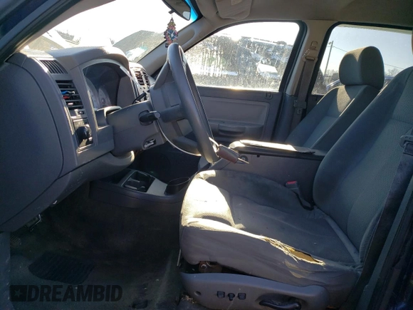 2005 Dodge Dakota SLT with VIN 1D7HE48K15S293667, listed as a Copart auction lot 45921785 with 258,052 mi miles and Non Repairable. Bid and sale history available at DreamBid. Image 7.