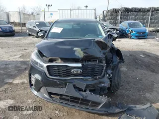 2019 Kia Sorento LX with VIN 5XYPGDA35KG553010, listed as a IAAI auction lot 41839878 with 87,392 mi miles. Bid and sale history available at carsss.com. Image 12.