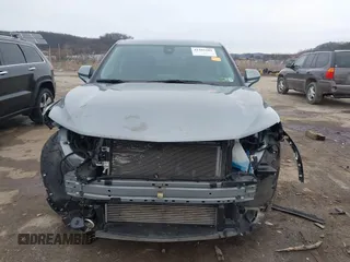 2023 Chevrolet Blazer LT z VIN 3GNKBHR44PS151103, wystawiony jako IAAI lot #41485281 z przebiegiem 37 351 mil mil oraz . Historia ofert i sprzedaży dostępna na DreamBid. Obrazek 13.
