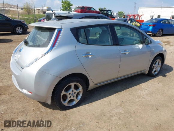 2011 Nissan LEAF SL-e with VIN JN1AZ0CP9BT009562, listed as a IAAI auction lot 42228290 with 93,183 mi miles and . Bid and sale history available at DreamBid. Image 4.