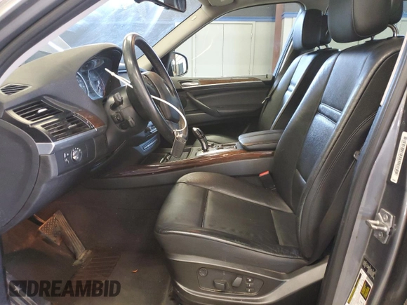 2012 BMW X5 35d with VIN 5UXZW0C51CL666413, listed as a Copart auction lot 54561955 with 155,762 mi miles and Clean title. Bid and sale history available at DreamBid. Image 7.