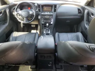 2009 Infiniti FX z VIN JNRAS18W79M153932, wystawiony jako Copart lot #52904095 z przebiegiem 170 407 mil mil oraz Szkoda całkowita • Salvage title. Historia ofert i sprzedaży dostępna na DreamBid. Obrazek 8.