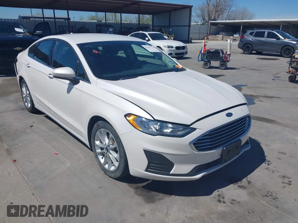 2019 Ford Fusion SE with VIN 3FA6P0HD0KR215531, listed as a IAAI auction lot 41867778 with 101,893 mi miles. Bid and sale history available at carsss.com. Image 1.