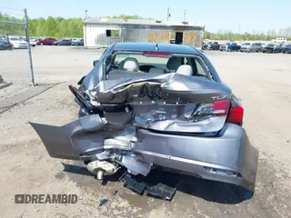 2017 Acura TLX Technology z VIN 19UUB1F59HA001336, wystawiony jako IAAI lot #42045146 z przebiegiem 64 545 mil mil oraz . Historia ofert i sprzedaży dostępna na DreamBid. Obrazek 17.