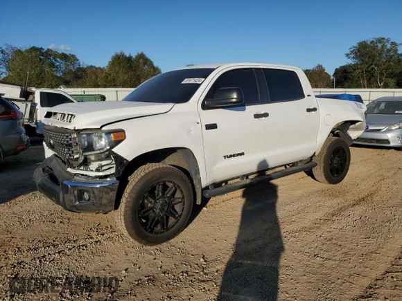 2020 Toyota Tundra 2WD SR5 with VIN 5TFEY5F18LX261514, listed as a Copart auction lot 81671424 with 80,101 mi miles and Salvage Title. Bid and sale history available at carsss.com. Image 1.