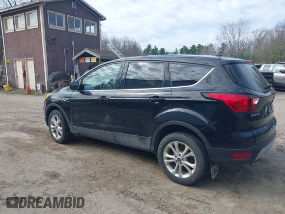 2019 Ford Escape SE with VIN 1FMCU9GD9KUA66116, listed as a IAAI auction lot 42070604 with 98,777 mi miles. Bid and sale history available at carsss.com. Image 14.