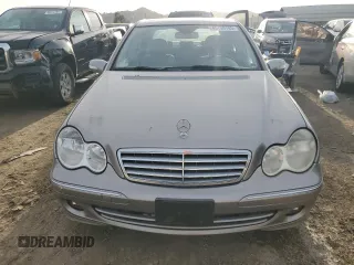 2006 Mercedes-Benz C 280 Luxury with VIN WDBRF92H56F793197, listed as a Copart auction lot 45790785 with 130,791 mi miles and Clean Title. Bid and sale history available at DreamBid. Image 5.