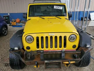 2008 Jeep Wrangler X with VIN 1J4FA24108L505711, listed as a Copart auction lot 43147345 with 150,943 mi miles and Clean Title. Bid and sale history available at DreamBid. Image 5.