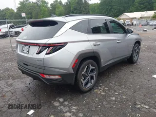 2024 Hyundai Tucson SEL Convenience z VIN KM8JCCD17RU210726, wystawiony jako IAAI lot #42330991 z przebiegiem 6 572 mil mil oraz . Historia ofert i sprzedaży dostępna na DreamBid. Obrazek 4.
