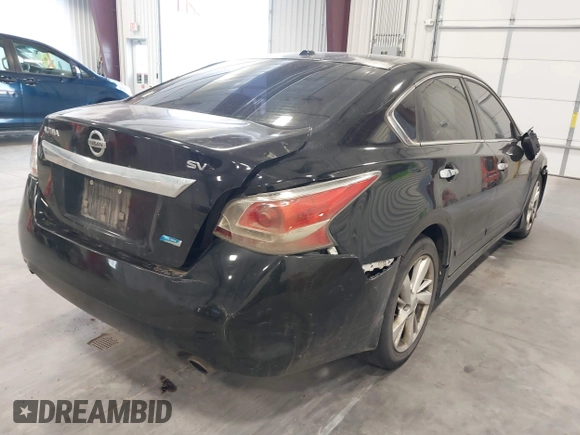 2014 Nissan Altima 2.5 S with VIN 1N4AL3AP0EN239511, listed as a IAAI auction lot 42032141 with 290,618 mi miles. Bid and sale history available at carsss.com. Image 4.
