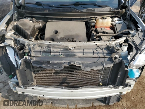2020 Chevrolet Traverse LS z VIN 1GNERFKW8LJ160889, wystawiony jako Copart lot #59148015 z przebiegiem 107 696 mil mil oraz Szkoda całkowita • Salvage title. Historia ofert i sprzedaży dostępna na DreamBid. Obrazek 12.