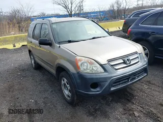 2005 Honda CR-V LX with VIN SHSRD78595U336462, listed as a IAAI auction lot 41790723 with 201,692 mi miles. Bid and sale history available at carsss.com. Image 1.