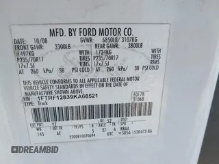 2009 Ford F-150 XL with VIN 1FTRF12839KA68521, listed as a IAAI auction lot 41307002 with 191,999 mi miles. Bid and sale history available at carsss.com. Image 9.