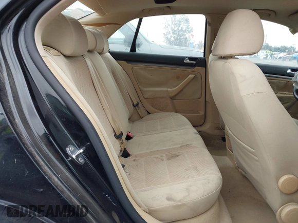 2008 Volkswagen Jetta Sedan S with VIN 3VWJM71K18M075779, listed as a IAAI auction lot 41499538 with 112,343 mi miles. Bid and sale history available at carsss.com. Image 8.