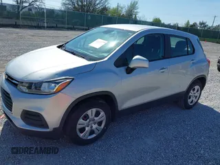 2017 Chevrolet Trax LS with VIN 3GNCJKSBXHL232986, listed as a IAAI auction lot 41986918 with 121,094 mi miles. Bid and sale history available at carsss.com. Image 17.
