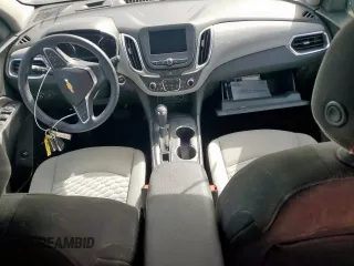 2020 Chevrolet Equinox LT with VIN 3GNAXLEX5LS563007, listed as a Copart auction lot 82023774 with 29,618 mi miles and Salvage Title. Bid and sale history available at carsss.com. Image 8.