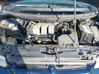 2000 Dodge Caravan SE with VIN 2B4GP45R9YR661145, listed as a IAAI auction lot 41819130 with 233,411 mi miles and . Bid and sale history available at DreamBid. Image 10.