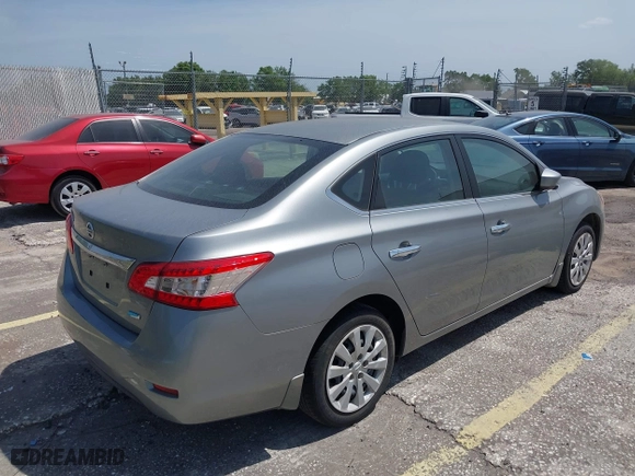 2014 Nissan Sentra SR with VIN 3N1AB7AP0EL610223, listed as a IAAI auction lot 42083670 with 140,808 mi miles. Bid and sale history available at carsss.com. Image 4.