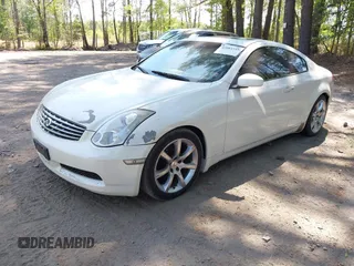 2006 Infiniti G35 with VIN JNKCV54E06M713613, listed as a IAAI auction lot 42083319 with 210,140 mi miles. Bid and sale history available at carsss.com. Image 2.