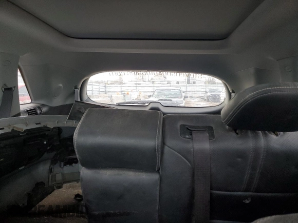 2013 Kia Sorento SX with VIN 5XYKWDA2XDG319582, listed as a Copart auction lot 89189065 with 200,976 mi miles and Salvage Title. Bid and sale history available at carsss.com. Image 10.