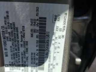 2016 Lincoln MKZ z VIN 3LN6L2GK6GR615811, wystawiony jako Copart lot #48397495 z przebiegiem 98 926 mil mil oraz Szkoda całkowita • Salvage title. Historia ofert i sprzedaży dostępna na DreamBid. Obrazek 12.