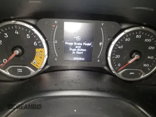2021 Jeep Renegade Sport with VIN ZACNJDAB8MPM23643, listed as a Copart auction lot 56010835 with 29,326 mi miles and Salvage title. Bid and sale history available at DreamBid. Image 9.