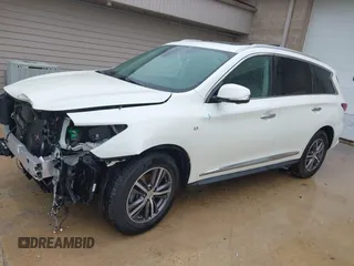 2019 Infiniti QX60 Luxe z VIN 5N1DL0MM6KC506158, wystawiony jako IAAI lot #42316181 z przebiegiem 81 211 mil mil oraz . Historia ofert i sprzedaży dostępna na DreamBid. Obrazek 18.