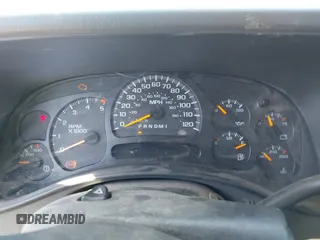 2005 Chevrolet Silverado 1500 LS z VIN 2GCEC13T651144009, wystawiony jako IAAI lot #42256681 z przebiegiem 116 074 mil mil oraz . Historia ofert i sprzedaży dostępna na DreamBid. Obrazek 7.