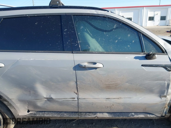 2022 Kia Sorento SX with VIN 5XYRK4LF1NG106743, listed as a IAAI auction lot 41770050 with 51,374 mi miles and . Bid and sale history available at DreamBid. Image 13.