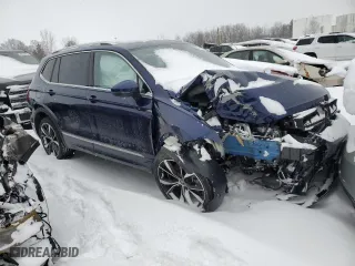 2024 Volkswagen Tiguan SEL R-Line with VIN 3VV4B7AX5RM128438, listed as a Copart auction lot 43714155 with 7,518 mi miles and Salvage Title. Bid and sale history available at carsss.com. Image 4.