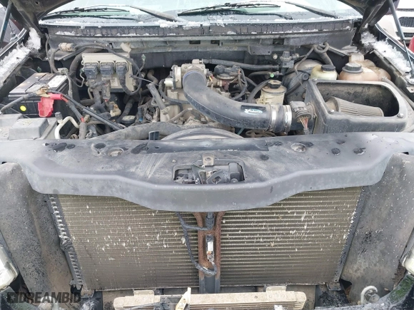 2005 Ford F-150 XL with VIN 1FTRF12W15KC00040, listed as a IAAI auction lot 41532710 with 172,371 mi miles. Bid and sale history available at carsss.com. Image 10.