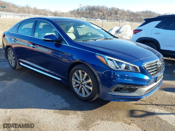 2016 Hyundai Sonata 2.4L Sport with VIN 5NPE34AF4GH391609, listed as a IAAI auction lot 41443136 with 67,088 mi miles. Bid and sale history available at carsss.com. Image 1.