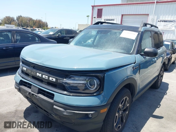 2023 Ford Bronco Sport Outer Banks z VIN 3FMCR9C62PRD61985, wystawiony jako IAAI lot #42304591 z przebiegiem 18 879 mil mil oraz . Historia ofert i sprzedaży dostępna na DreamBid. Obrazek 17.