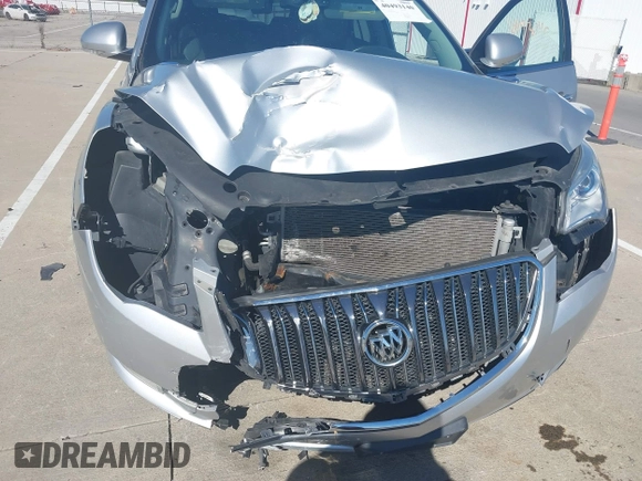 2016 Buick Enclave Leather with VIN 5GAKVBKD5GJ348498, listed as a IAAI auction lot 40493140 with 114,316 mi miles. Bid and sale history available at carsss.com. Image 6.