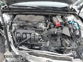 2019 Toyota Camry LE z VIN 4T1B11HK7KU713082, wystawiony jako IAAI lot #42151362 z przebiegiem 93 546 mil mil oraz . Historia ofert i sprzedaży dostępna na DreamBid. Obrazek 10.