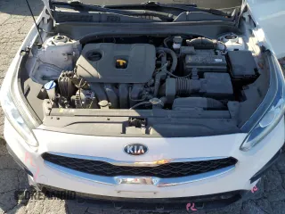 2019 Kia Forte S z VIN 3KPF34AD9KE017321, wystawiony jako Copart lot #85288644 z przebiegiem 84 832 mil mil oraz Szkoda całkowita • Salvage title. Historia ofert i sprzedaży dostępna na DreamBid. Obrazek 11.