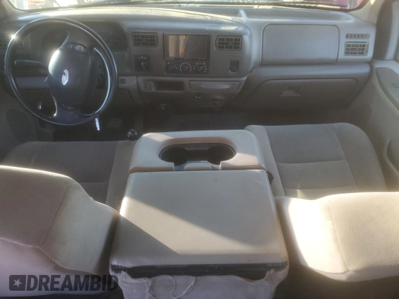 2003 Ford F-350 z VIN 1FTSW30P43ED72597, wystawiony jako Copart lot #88456965 z przebiegiem 221 399 mil mil oraz Szkoda całkowita • Salvage title. Historia ofert i sprzedaży dostępna na DreamBid. Obrazek 8.