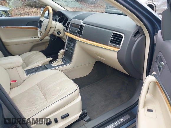 2012 Lincoln MKZ with VIN 3LNHL2GCXCR809995, listed as a IAAI auction lot 41912495 with 85,633 mi miles and . Bid and sale history available at carsss.com. Image 5.