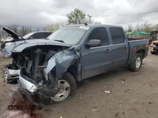 2011 Chevrolet Silverado 1500 LT with VIN 1GCPKSE31BF198515, listed as a Copart auction lot 51567595 with 271,137 mi miles and Salvage Title. Bid and sale history available at carsss.com. Image 1.