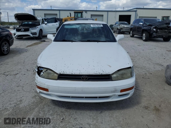 1994 Toyota Camry LE z VIN JT2SK12E0R0256694, wystawiony jako Copart lot #52819245 z przebiegiem 182 566 mil mil oraz Szkoda całkowita • Salvage title. Historia ofert i sprzedaży dostępna na DreamBid. Obrazek 5.